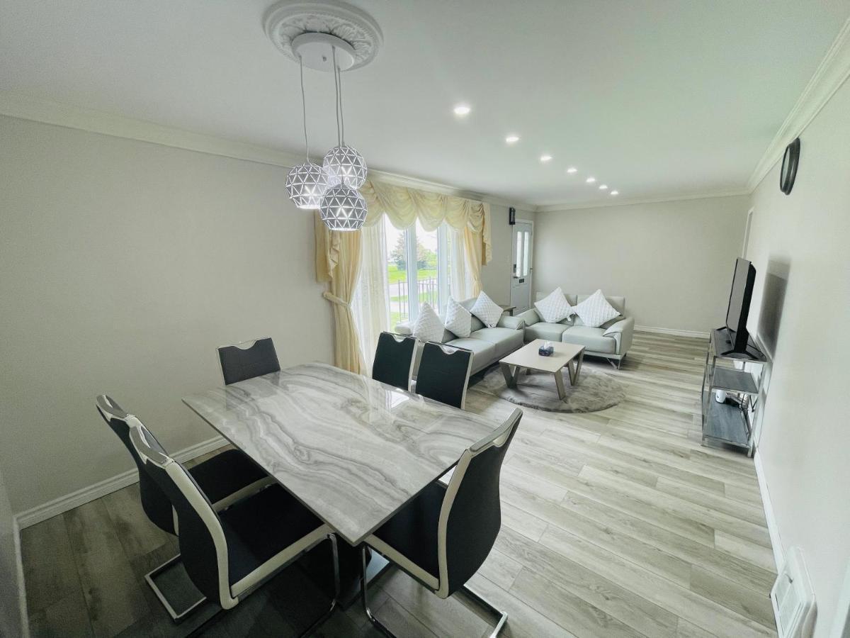 Luxurious Cozy House In Bluffs With Lake View Villa Toronto Dış mekan fotoğraf